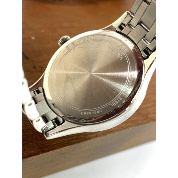 Bulova Women's Watch 96X145 Quartz Mother of Pearl Dial Silver Steel 32mm Set - Picture 7 of 14